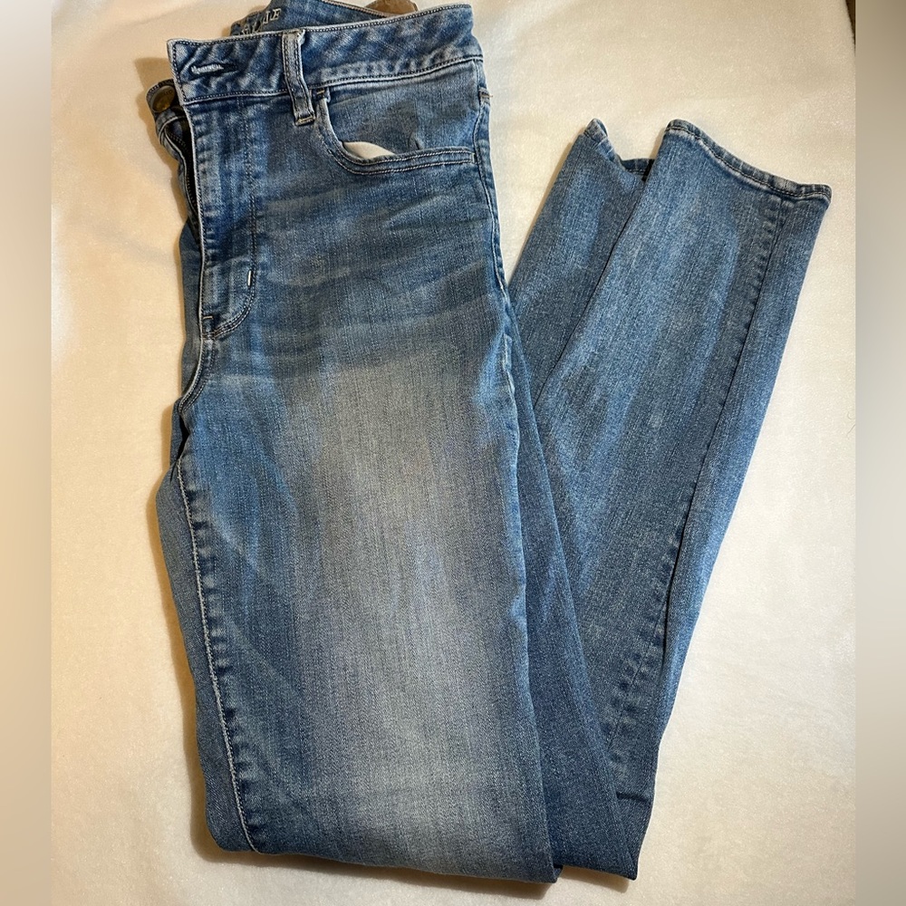 American Eagle blue jeans size 12 Long super stretch high rise jegging